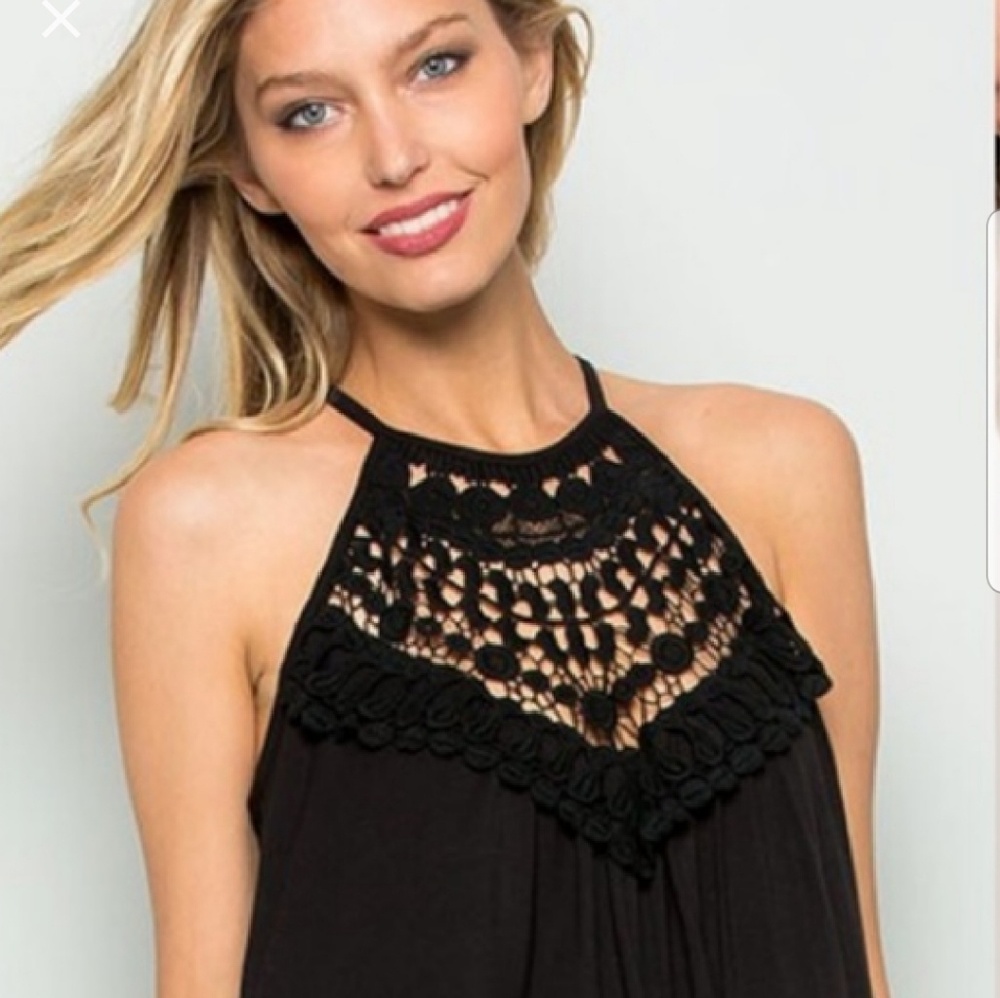 Black crochet halter top NWT